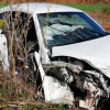 Choque frontolateral entre dos vehículos en la carretera de Valverde de Leganés