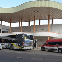 La estación de autobuses de Villanueva ya está operativa y accesible