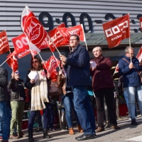 El comercio de alimentación no cede y los trabajadores se hartan