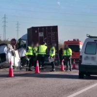 Cinco jóvenes fallecen en una colisión frontal en la A-394