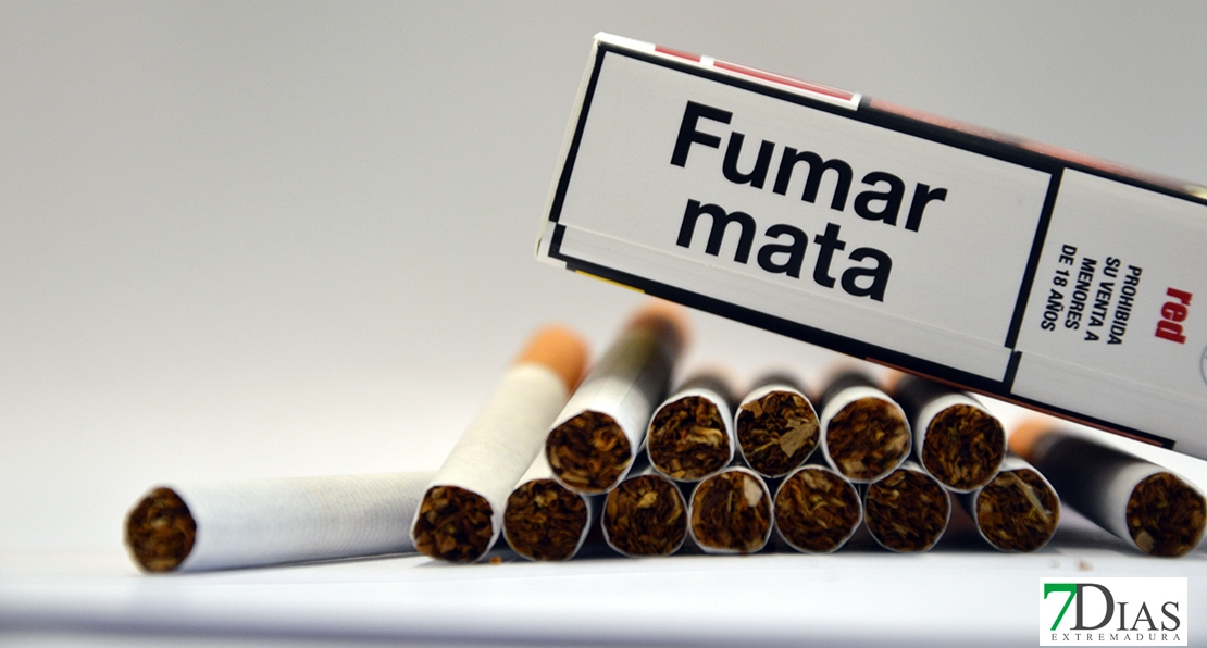 Le retiran la custodia de sus hijos por fumar compulsivamente