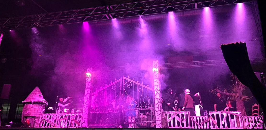 Actuación de Umsuka Imbali en la Tamborada 2019