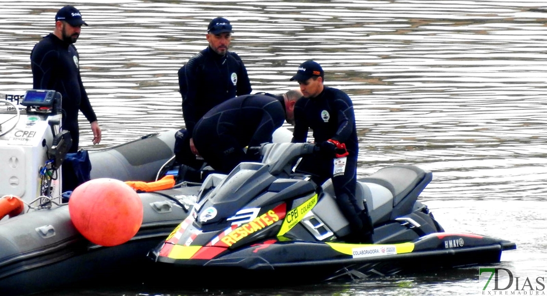 REPOR: La Aexme prueba su nuevo equipamiento en aguas del Guadiana