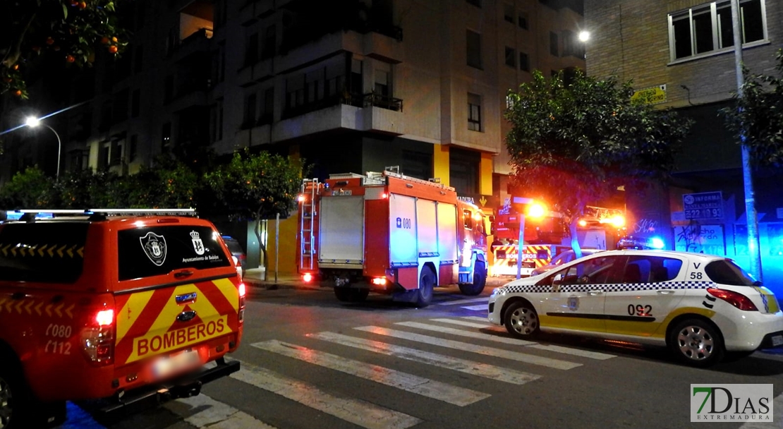 Un dron causa un incendio en una vivienda de Badajoz