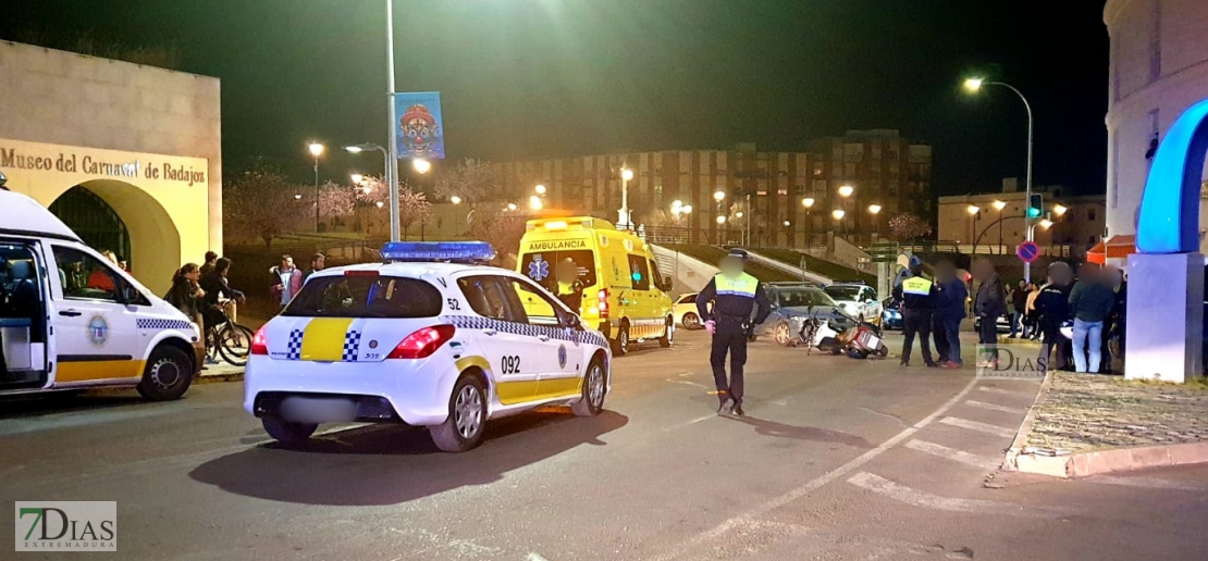 Se accidenta un policia nacional en el centro de Badajoz