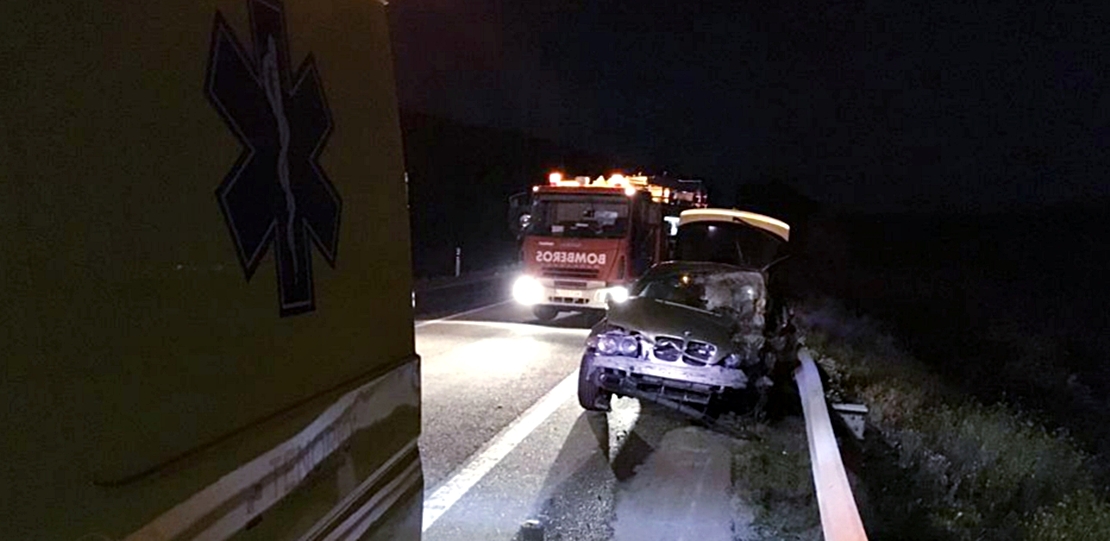 Un joven de 32 años grave tras un accidente en la N.630 (BA)