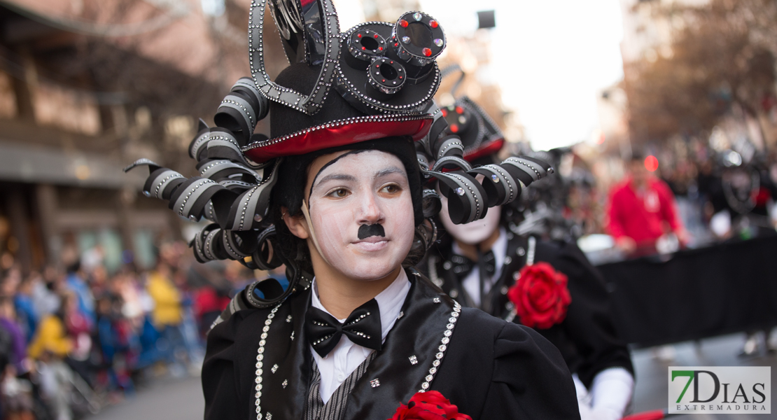 Gran nivel en el desfile de comparsas infantil del Carnaval de Badajoz