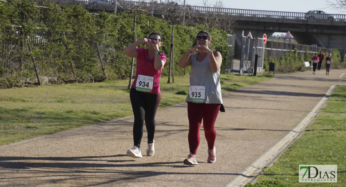 Imágenes de la VI Carrera de la Mujer de Badajoz II