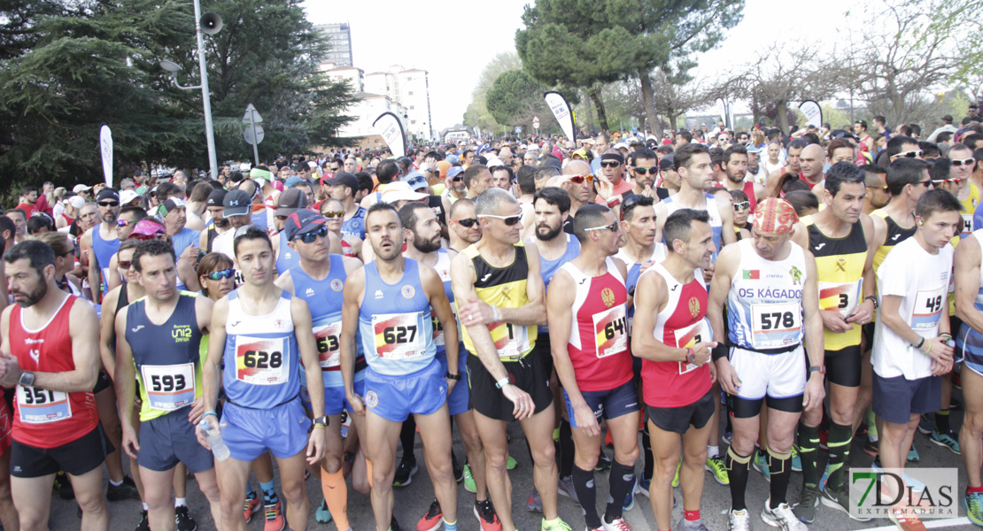 Imágenes de la 27º Maratón Ciudad de Badajoz I