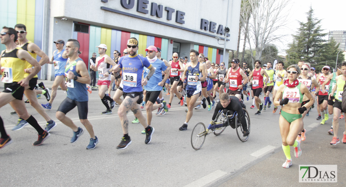 Imágenes de la 27º Maratón Ciudad de Badajoz I