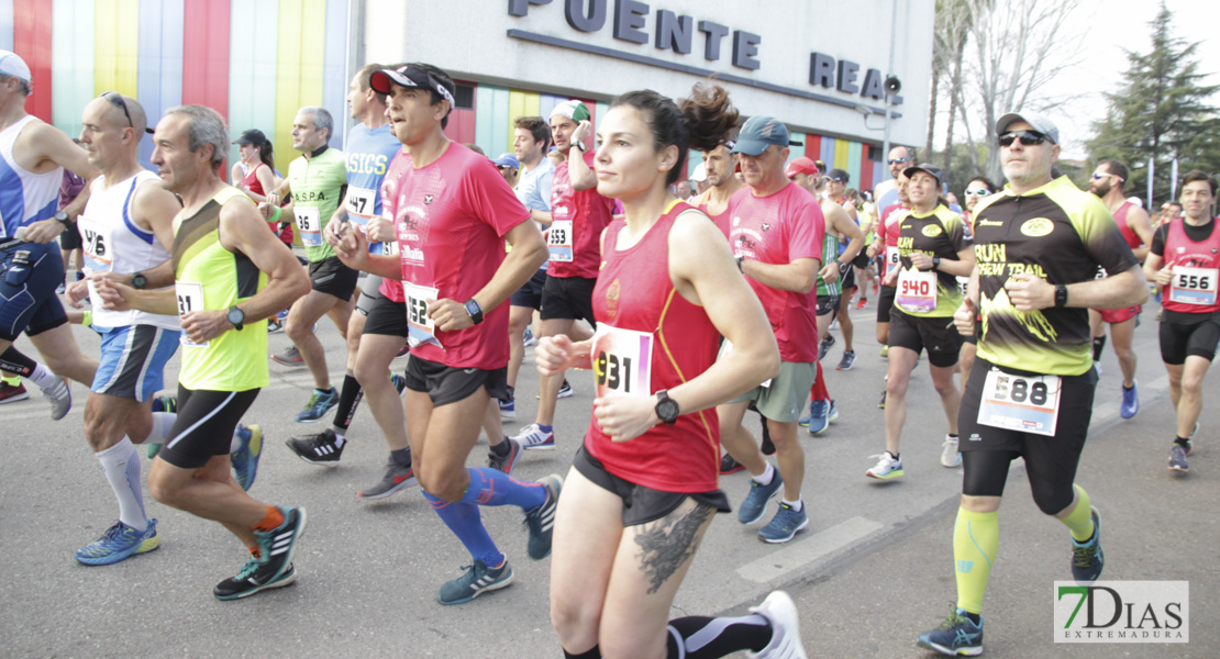 Imágenes de la 27º Maratón Ciudad de Badajoz I