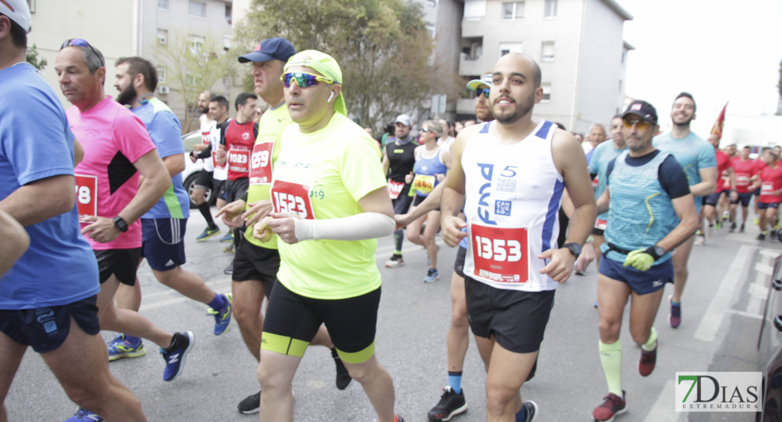 Imágenes de la 27º Maratón Ciudad de Badajoz I