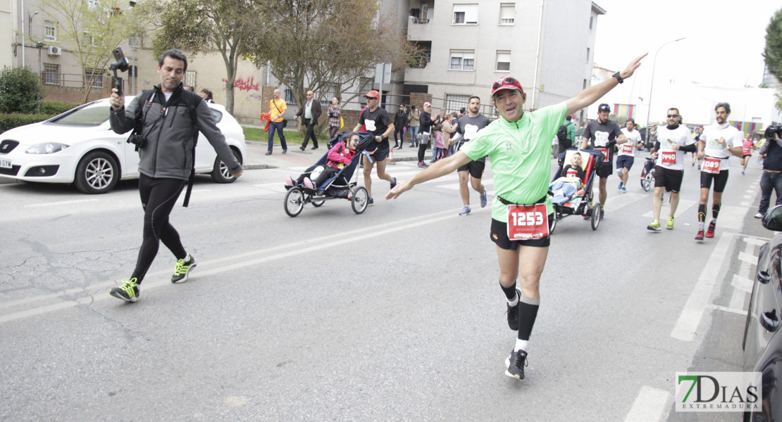 Imágenes de la 27º Maratón Ciudad de Badajoz I