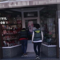 Dos vecinos de Ceclavín, detenidos por robar perfumes en Moraleja