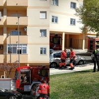 Los bomberos sofocan un incendio de vivienda en Cáceres