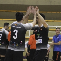 El Pacense Voleibol supo sufrir hasta el final