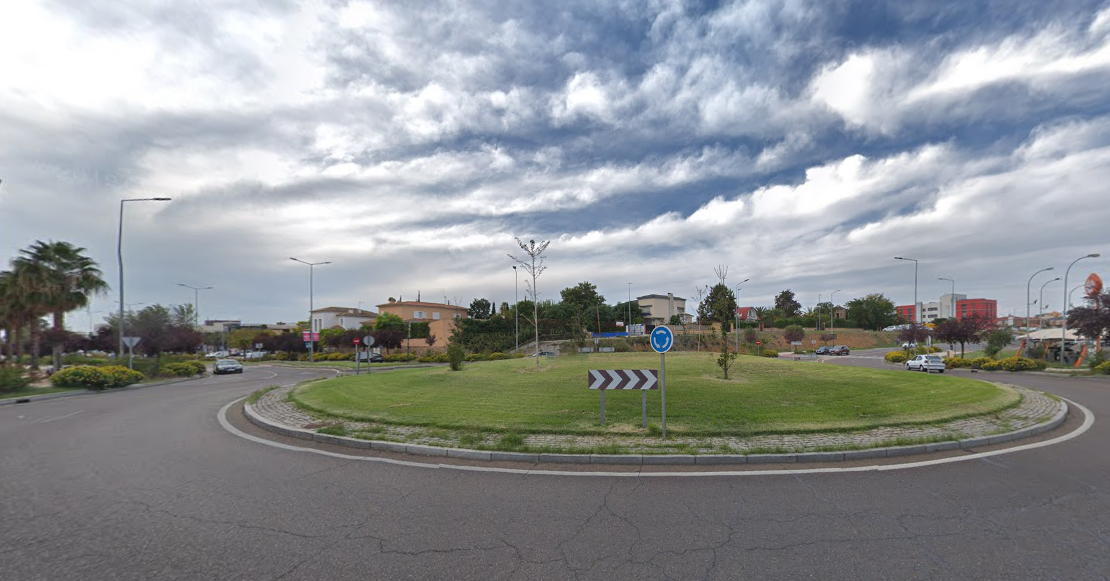 Una mujer grave tras sufrir una colisión en Badajoz