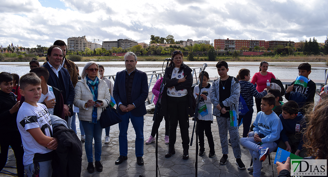 “Uno, dos, tres ¡Viva el pueblo gitano!” resuena en Badajoz