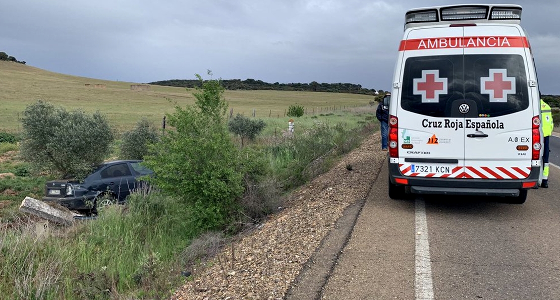 Dos heridas en un accidente en la carretera BA-022