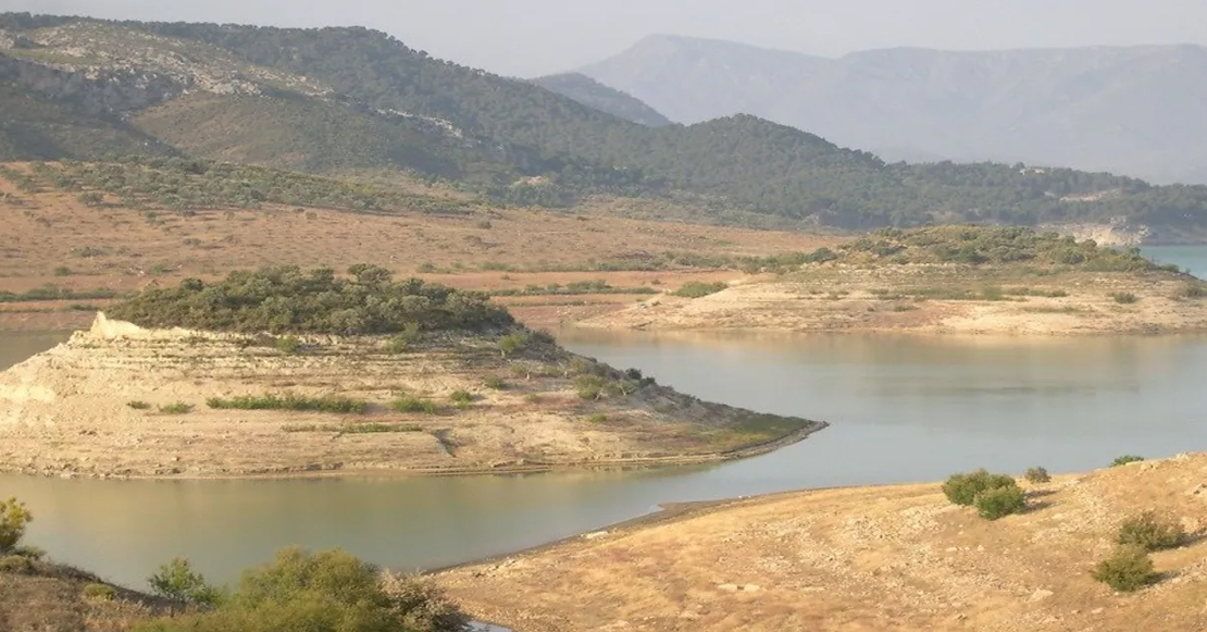 Siguen disminuyendo las reservas de agua pese a las precipitaciones