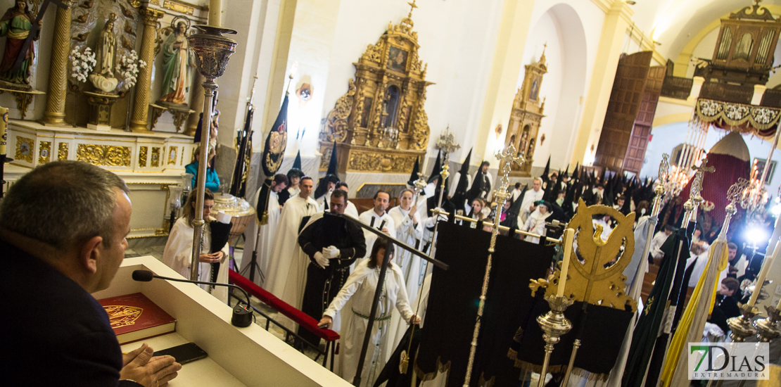 Miércoles Santo marcado por el mal tiempo en Badajoz