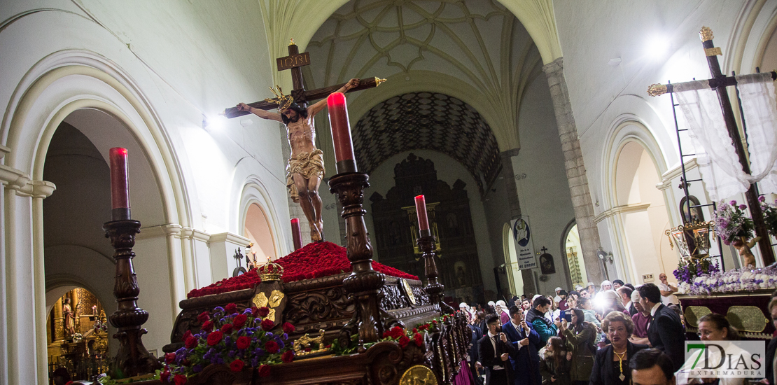 Miércoles Santo marcado por el mal tiempo en Badajoz