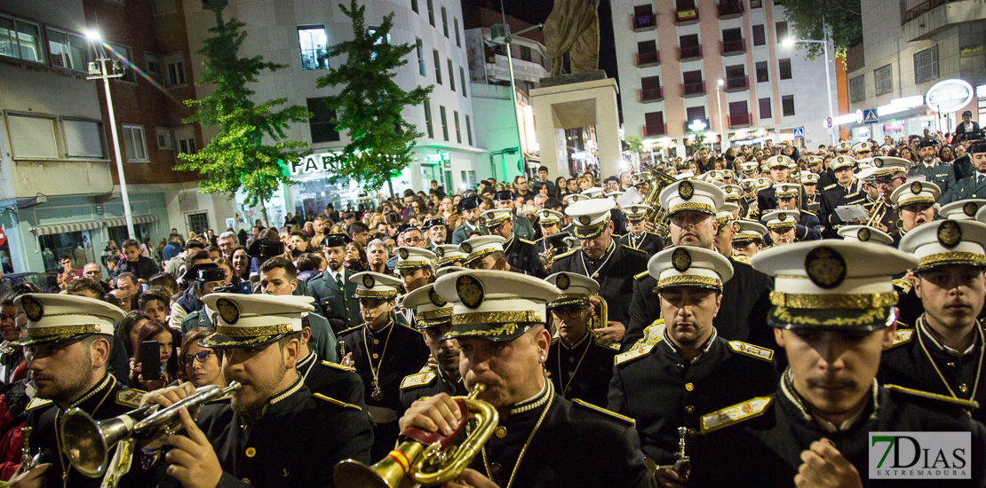 Miércoles Santo marcado por el mal tiempo en Badajoz