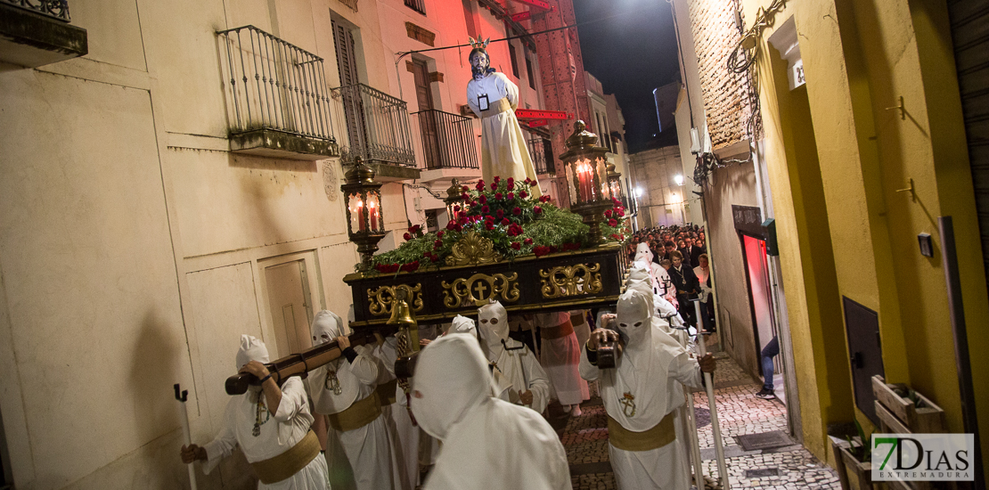 La Plaza Alta disfruta de la estación de penitencia en su madrugada de Jueves Santo