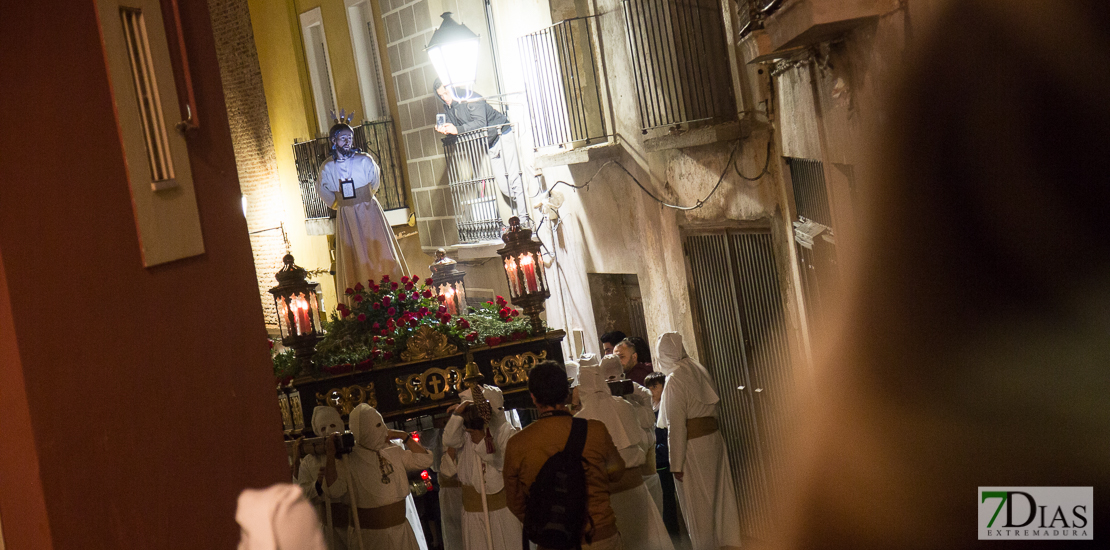 La Plaza Alta disfruta de la estación de penitencia en su madrugada de Jueves Santo