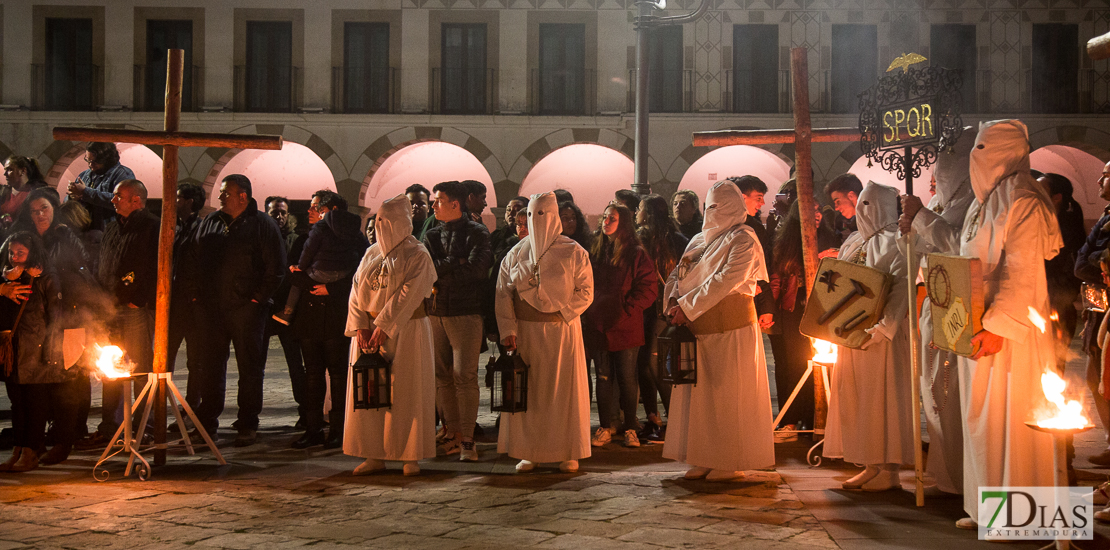 La Plaza Alta disfruta de la estación de penitencia en su madrugada de Jueves Santo