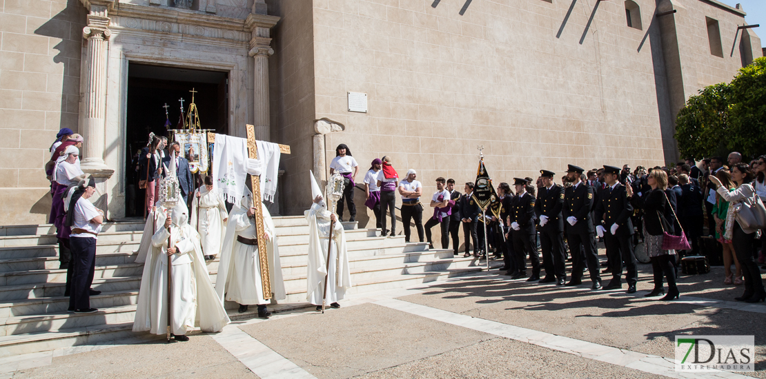 Imágenes del Domingo de Resurrección en Badajoz