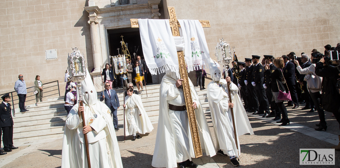 Imágenes del Domingo de Resurrección en Badajoz