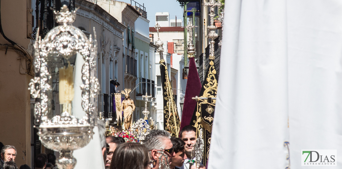 Imágenes del Domingo de Resurrección en Badajoz