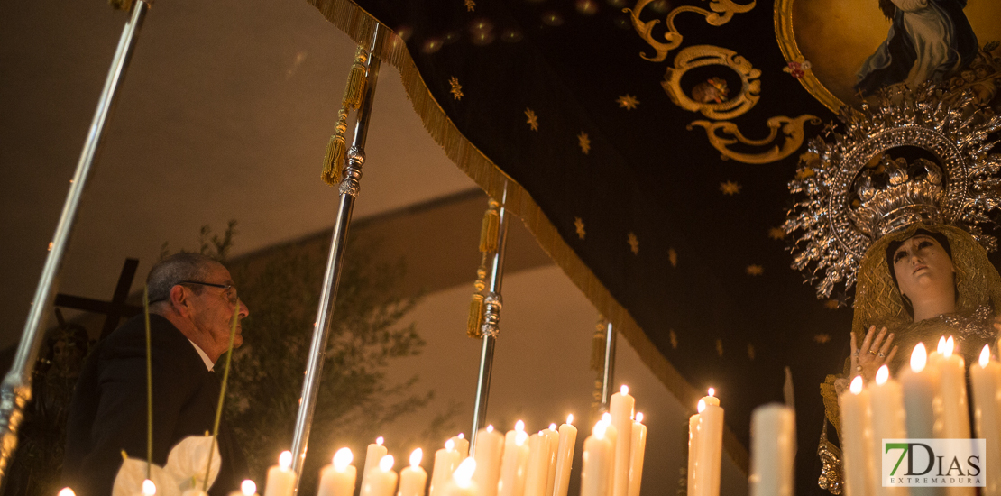 Las imágenes más íntimas del lunes Santo en Badajoz