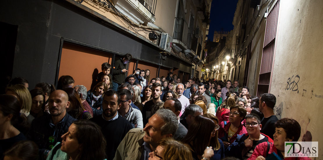 Las imágenes más íntimas del lunes Santo en Badajoz