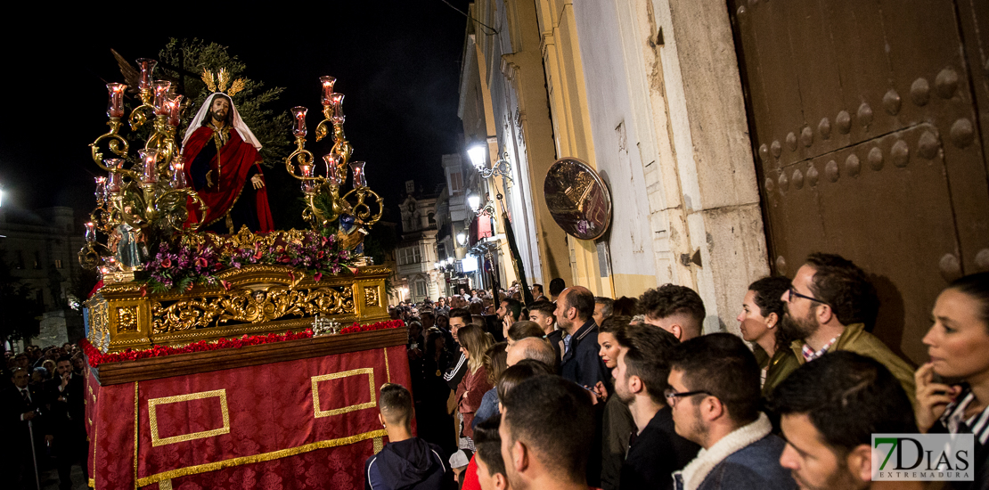 Las imágenes más íntimas del lunes Santo en Badajoz