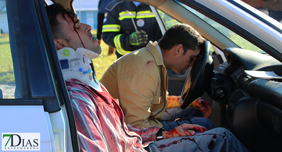 Gran despliegue de medios en el Simulacro Radiológico realizado en Badajoz