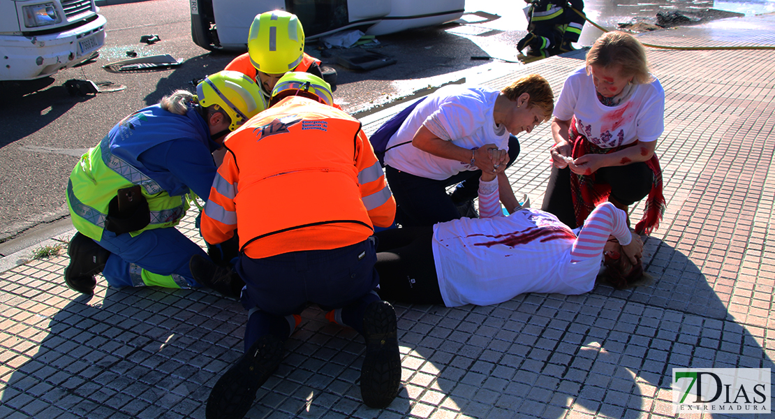 Gran despliegue de medios en el Simulacro Radiológico realizado en Badajoz