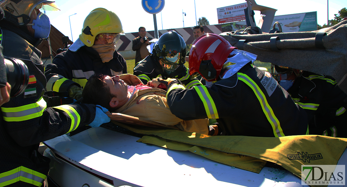 Gran despliegue de medios en el Simulacro Radiológico realizado en Badajoz