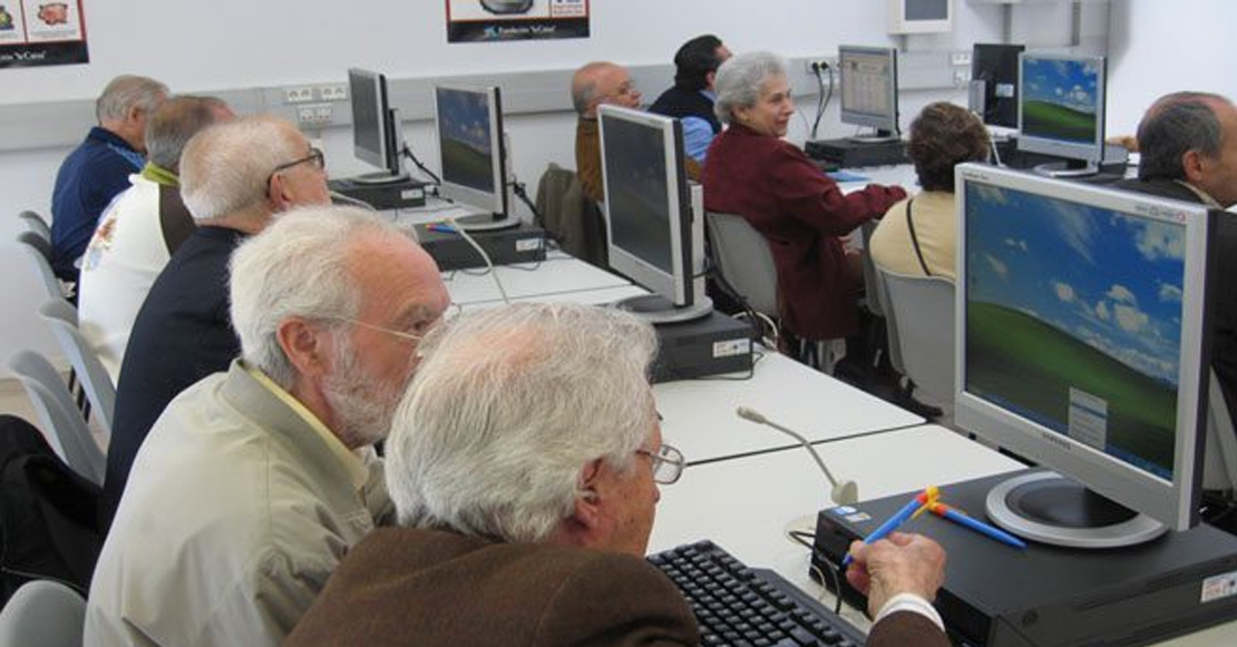 SEPAD y CAUMAS acercan la tecnología a los mayores