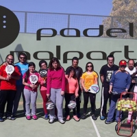 La Federación Extremeña de Pádel inaugura su novena escuela inclusiva