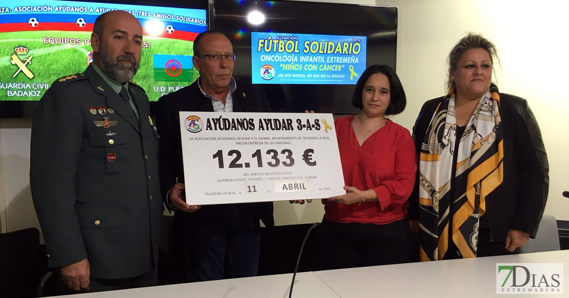 Se recaudan 12.133 euros en el triangular de gitanos, guardia civiles y famosos para Oncología Infantil