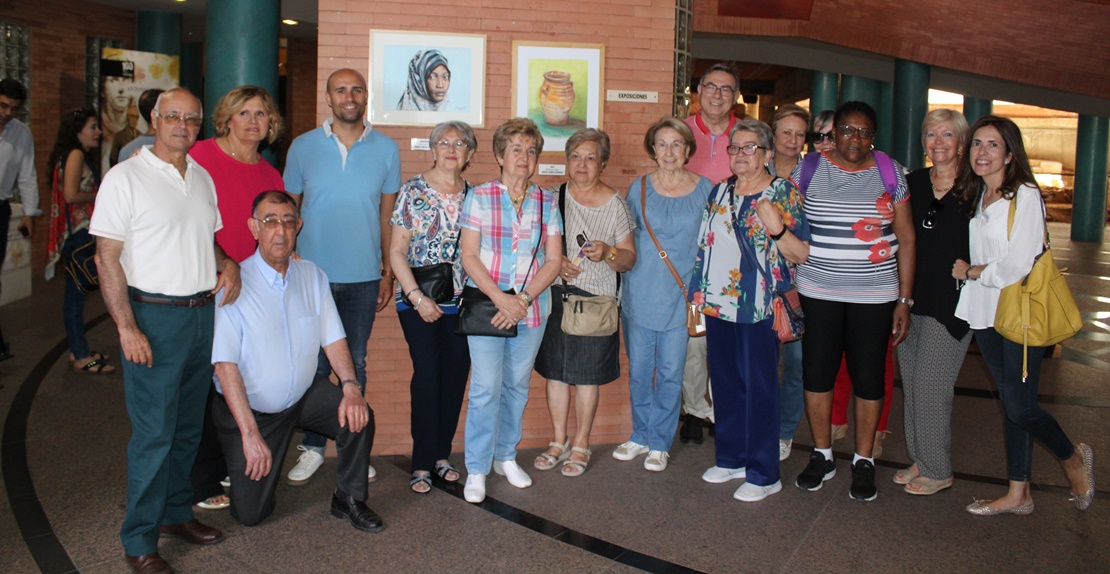 Los mayores de Reyes Huertas exponen sus pinturas en el Centro Cultural Alcazaba