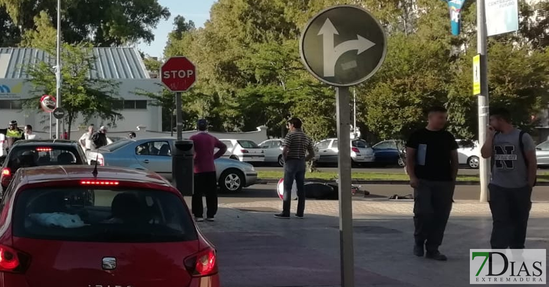 Accidente frente al pabellón Juancho Perez de Badajoz