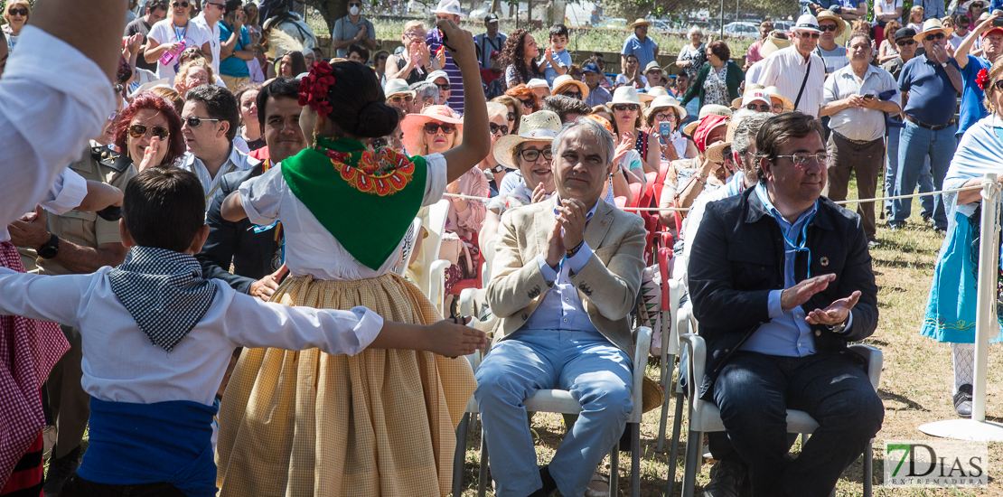 Imágenes curiosas que deja la Romería de Bótoa 2019 (I)