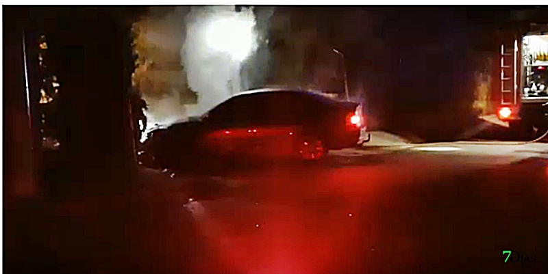 La quema de vehículos no cesa en Badajoz