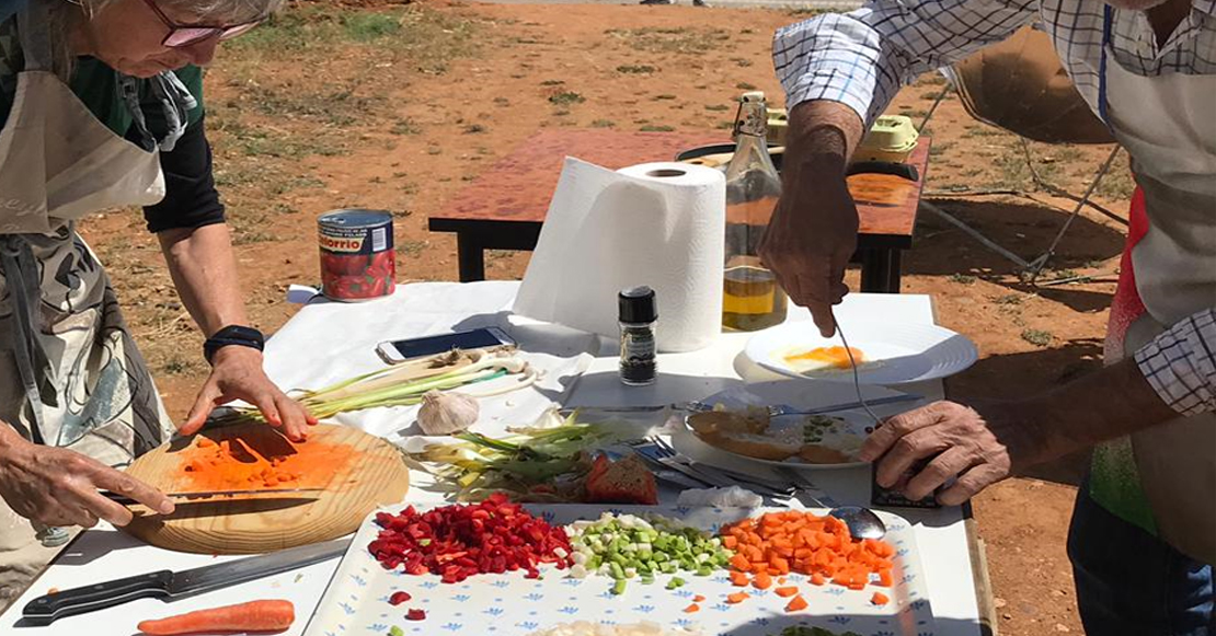 Vecinos de Badajoz promueven la creación bosque comestible urbano