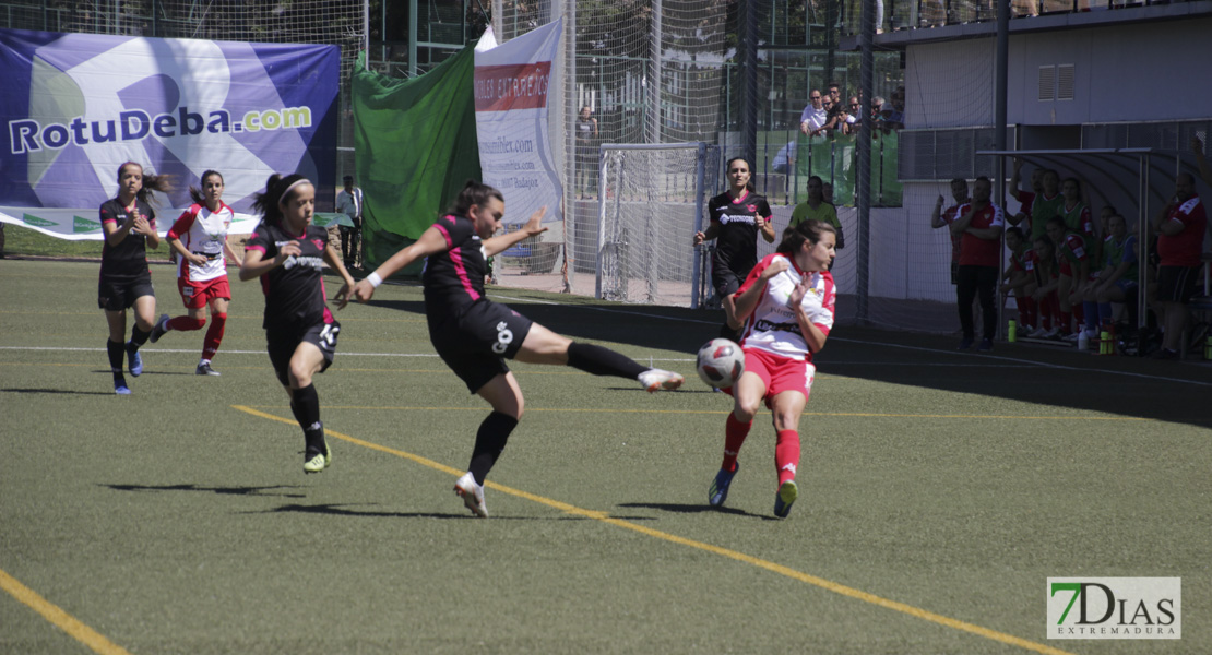 Imágenes del Santa Teresa Badajoz 1 - 0 CD. Tacón