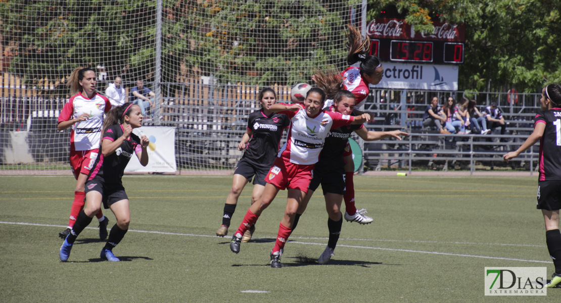 Imágenes del Santa Teresa Badajoz 1 - 0 CD. Tacón