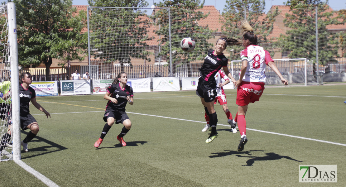 Imágenes del Santa Teresa Badajoz 1 - 0 CD. Tacón